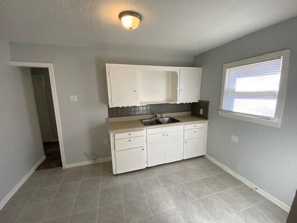 200 S Roberts Cut Off Road , Fort Worth Texas 76114