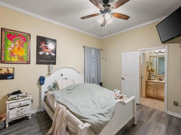 709  Timberview Court N, Fort Worth Texas 76112