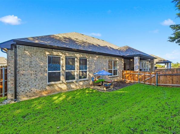 508  Yorktown Drive , DeSoto Texas 75115