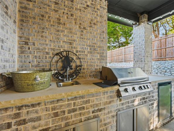 508  Yorktown Drive , DeSoto Texas 75115