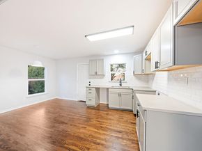 1536  Prichard Lane , Dallas Texas 75217