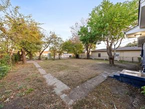 1536  Prichard Lane , Dallas Texas 75217