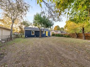 1536  Prichard Lane , Dallas Texas 75217