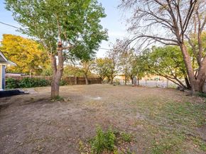 1536  Prichard Lane , Dallas Texas 75217