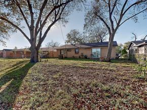 1725  Emerald Street , Grand Prairie Texas 75051