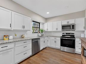 1725  Emerald Street , Grand Prairie Texas 75051