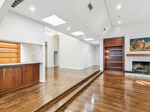 6410  Forest Creek Drive , Dallas Texas 75230