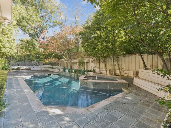 6410  Forest Creek Drive , Dallas Texas 75230