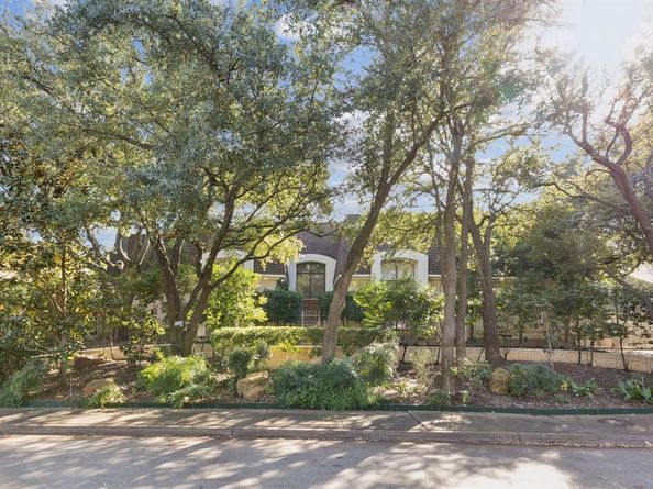 6410  Forest Creek Drive , Dallas Texas 75230