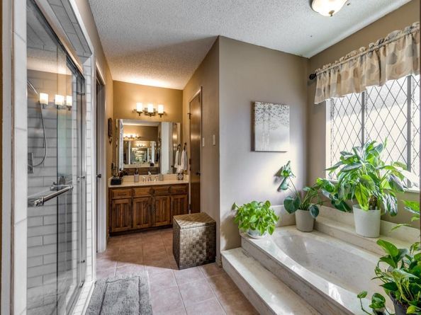 4225  Capilla Street , Fort Worth Texas 76133