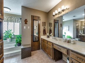 4225  Capilla Street , Fort Worth Texas 76133