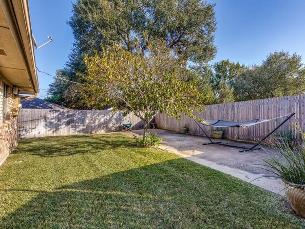 4225  Capilla Street , Fort Worth Texas 76133