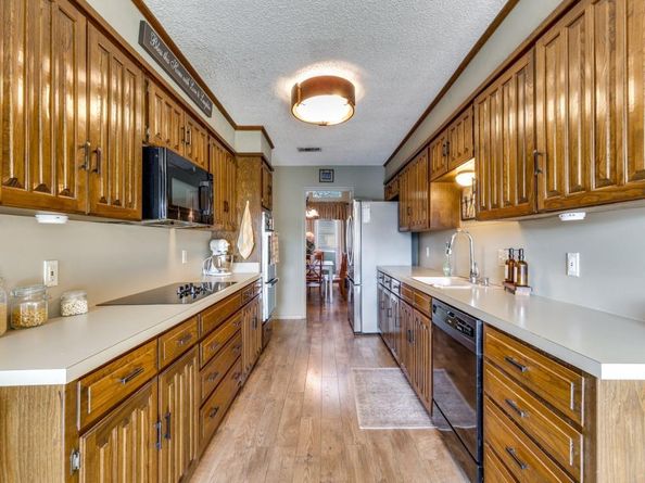 4225  Capilla Street , Fort Worth Texas 76133