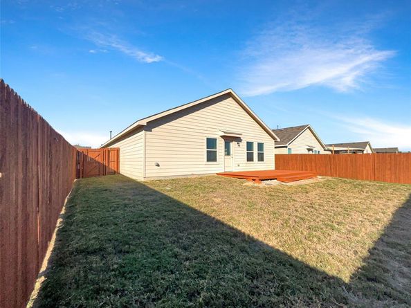 421  Blue Crow Lane , Fort Worth Texas 76052