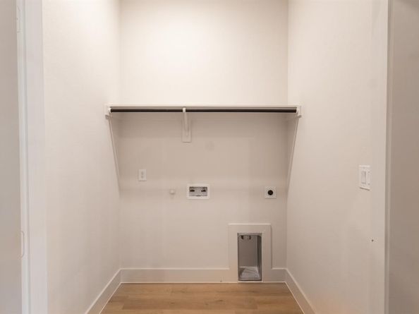 5104  Curzon Avenue , Fort Worth Texas 76107