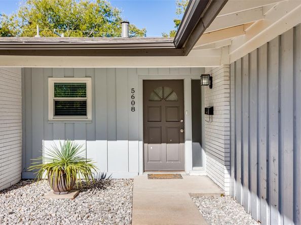5608  Wales Avenue , Fort Worth Texas 76133