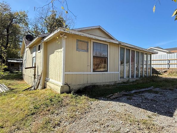 3203 NW 33rd Street , Fort Worth Texas 76106