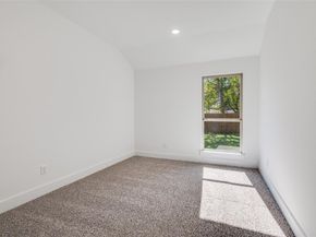 5401  Helmick Avenue , Fort Worth Texas 76107