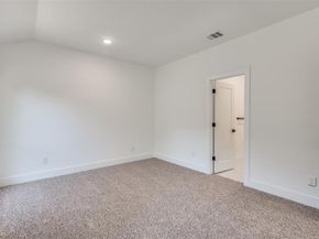 5401  Helmick Avenue , Fort Worth Texas 76107