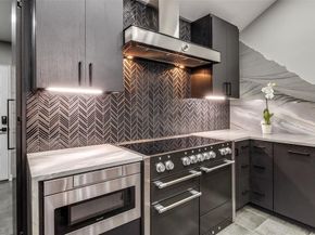 6566  Ridgeview Circle , Dallas Texas 75240