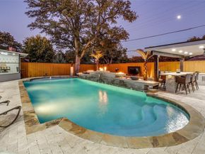 6566  Ridgeview Circle , Dallas Texas 75240