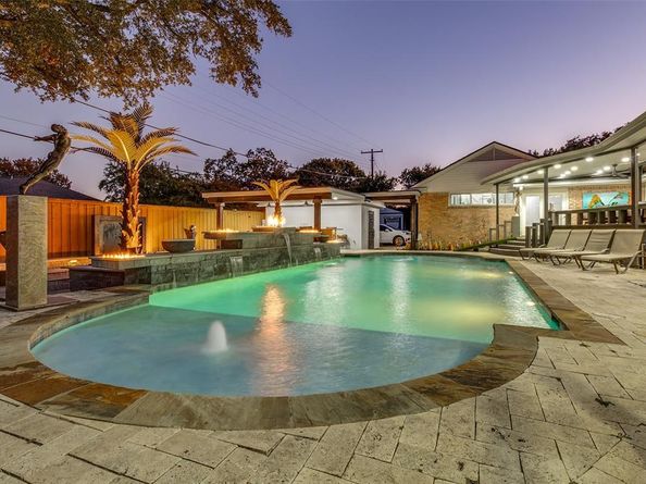 6566  Ridgeview Circle , Dallas Texas 75240