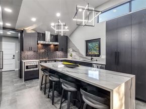 6566  Ridgeview Circle , Dallas Texas 75240