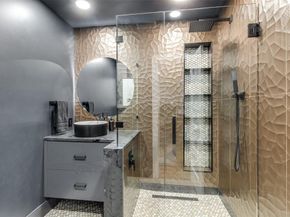 6566  Ridgeview Circle , Dallas Texas 75240