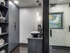 6566  Ridgeview Circle , Dallas Texas 75240