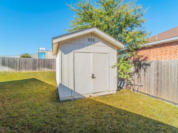 8675  Sumter Way , Fort Worth Texas 76244