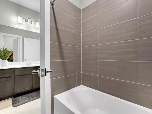 1424  Eagle Feather Way , Fort Worth Texas 76052