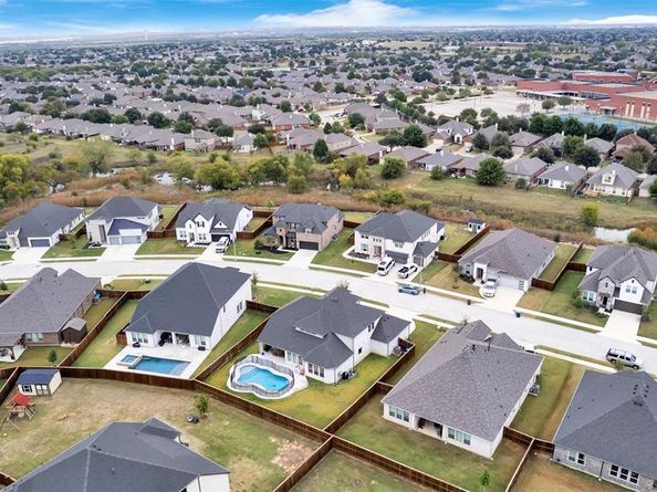 1424  Eagle Feather Way , Fort Worth Texas 76052