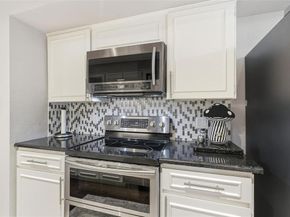 15922  Archwood Lane  1011, Dallas Texas 75248