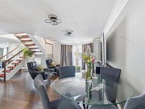 15922  Archwood Lane  1011, Dallas Texas 75248