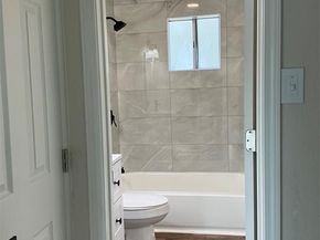 700  Hodgson Street , Fort Worth Texas 76115