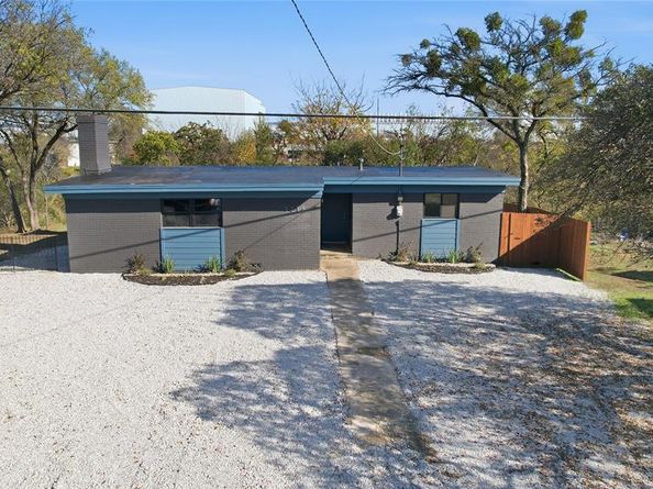 1216  Abelia Court , Fort Worth Texas 76108