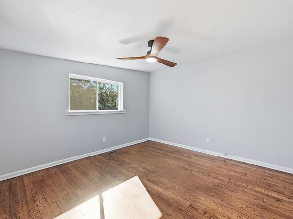 1216  Abelia Court , Fort Worth Texas 76108