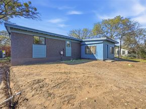 1216  Abelia Court , Fort Worth Texas 76108