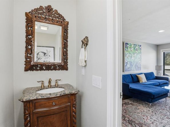 5625  El Campo Avenue , Fort Worth Texas 76107