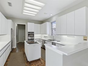 5625  El Campo Avenue , Fort Worth Texas 76107