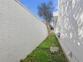 5625  El Campo Avenue , Fort Worth Texas 76107