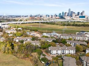 381 E Greenbriar Lane  1603, Dallas Texas 75203
