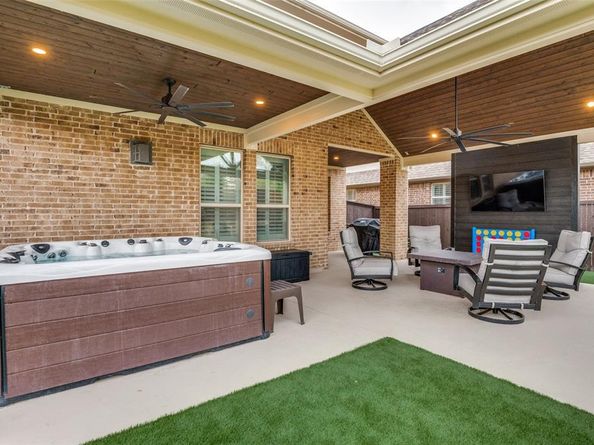 2525  Sandy Creek Lane , The Colony Texas 75056