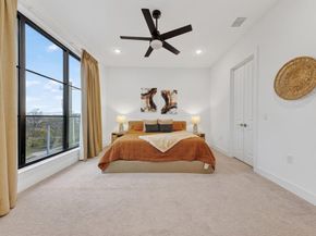 737 N Zang Boulevard  102, Dallas Texas 75208