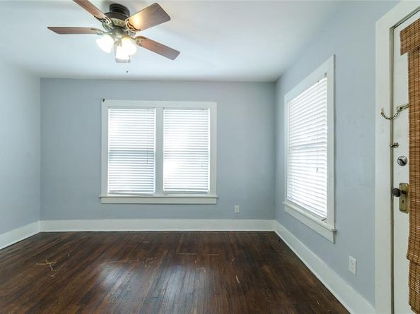 2317  Honeysuckle Avenue , Fort Worth Texas 76111