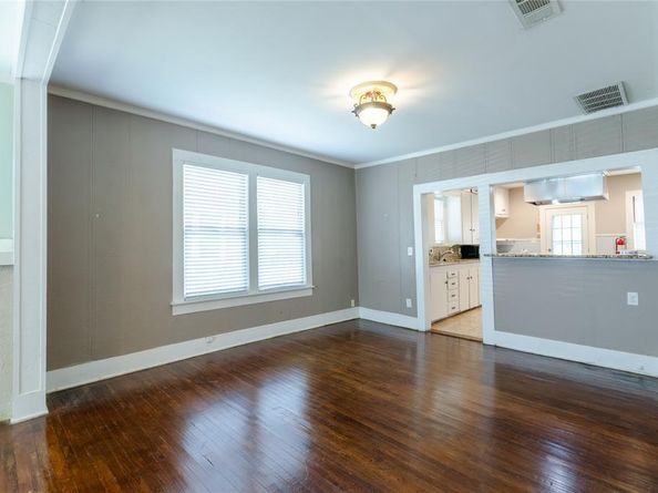 2317  Honeysuckle Avenue , Fort Worth Texas 76111