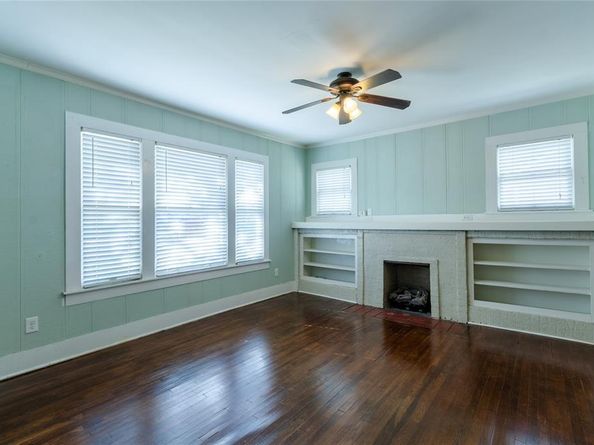 2317  Honeysuckle Avenue , Fort Worth Texas 76111