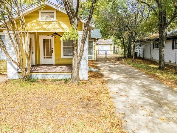 2317  Honeysuckle Avenue , Fort Worth Texas 76111