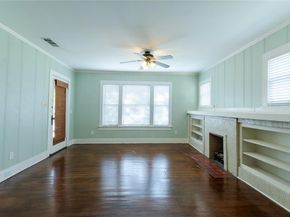 2317  Honeysuckle Avenue , Fort Worth Texas 76111