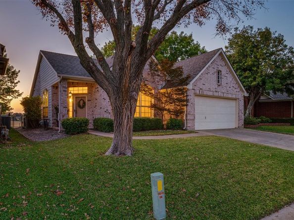 2129  Clubside Drive , Corinth Texas 76210